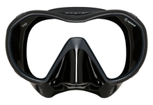 Load image into Gallery viewer, Image Of - Apeks VX1 Mask Black clear lens