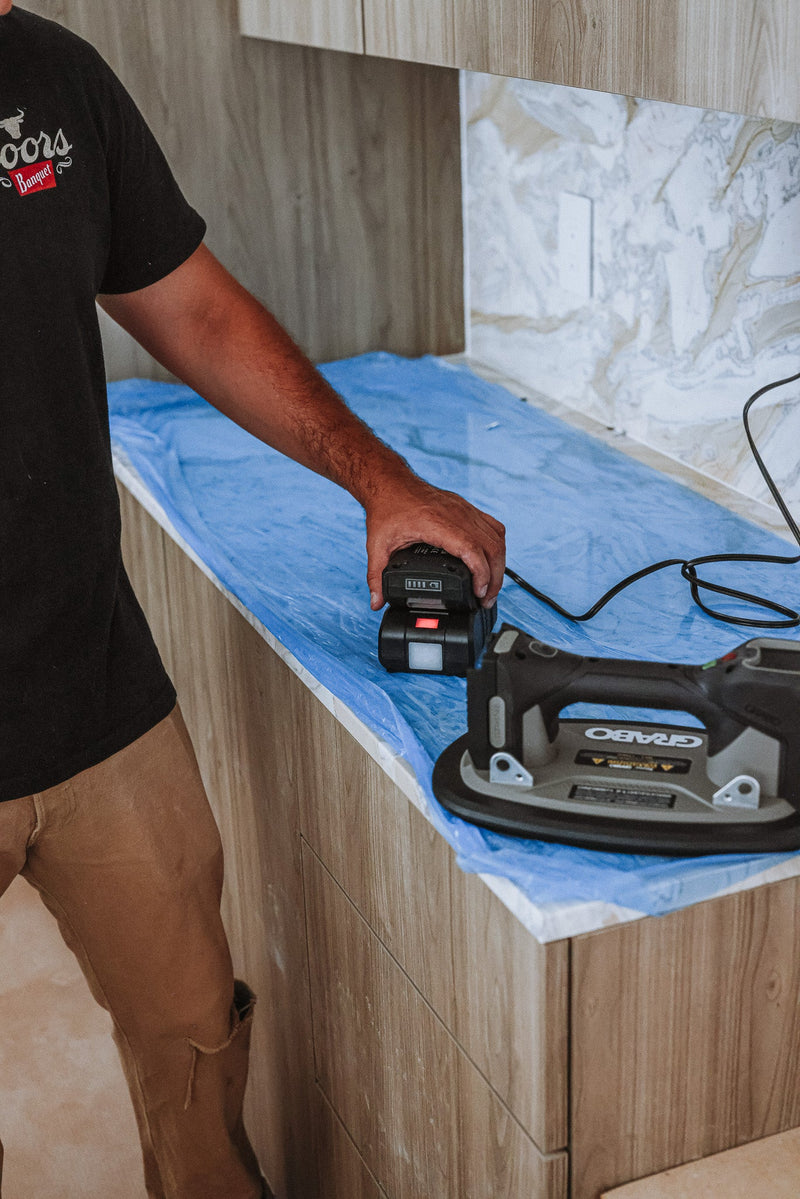 Load image into Gallery viewer, GRABO Pro Brushless 20V Battery Charger
