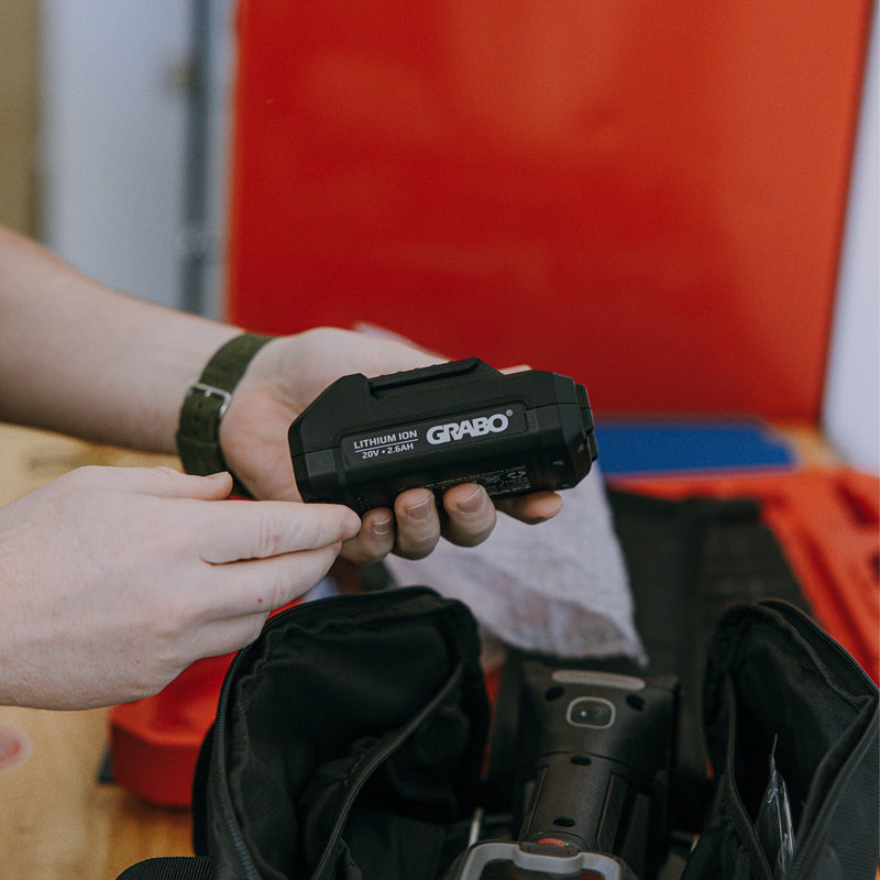 Load image into Gallery viewer, GRABO Pro Brushless 20V 2.6Ah Li-Ion Battery
