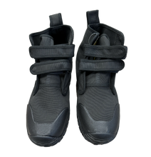 Load image into Gallery viewer, SANTI Vibram Dock/rock Boots
