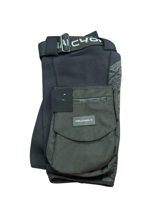 Halcyon Tech Shorts With Pockets New