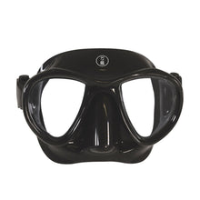 Load image into Gallery viewer, Photo of - Fourth Element Aquanaut Mask - Scubadelphia DiveSeekers.com
