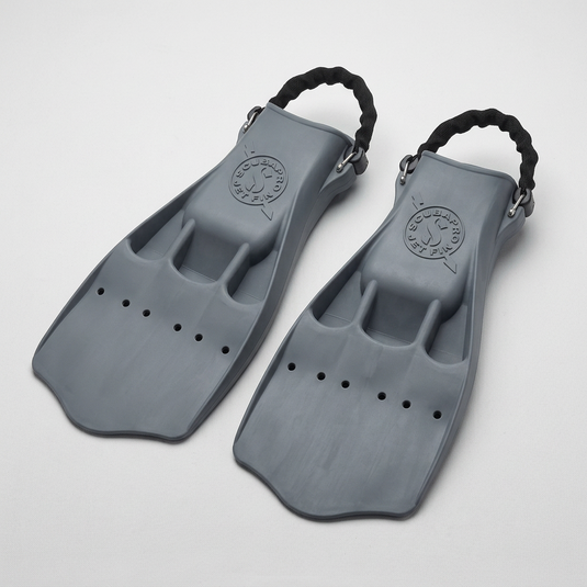 Scuba diving fins for rental