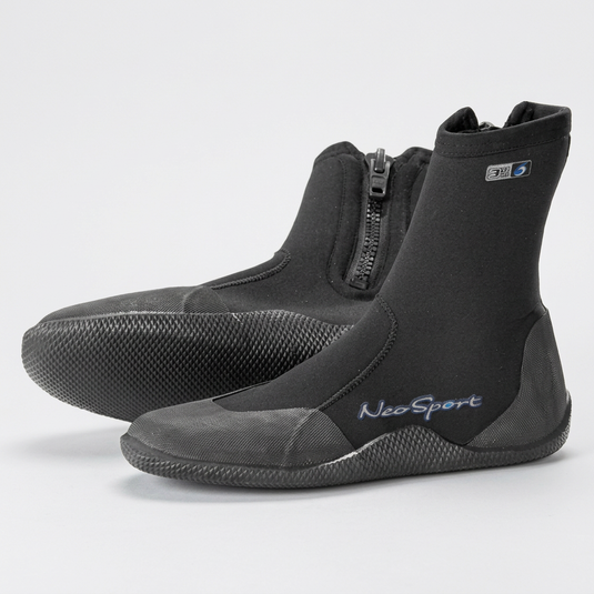 Scuba diving booties for rental