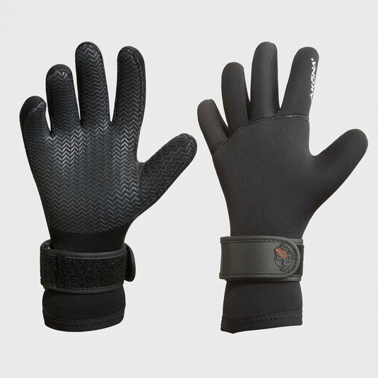 Scuba diving gloves for rental