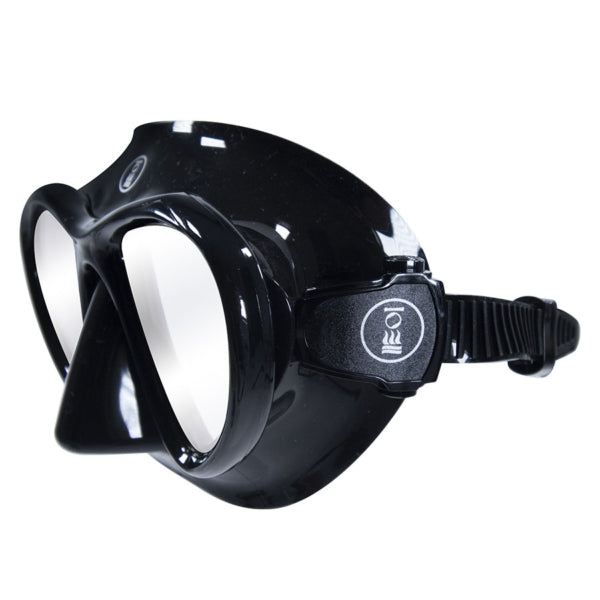 Load image into Gallery viewer, Photo of - Fourth Element Aquanaut Mask - Scubadelphia DiveSeekers.com
