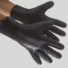 Load image into Gallery viewer, Image Of - Fourthelement 3mm Dive Gloves
